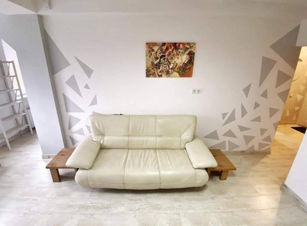 Fantastic Central Apartment Κισινάου Εξωτερικό φωτογραφία